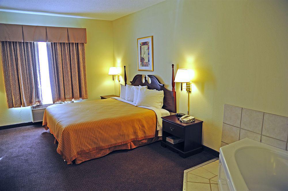 Best Western Carowinds Fort Mill Oda fotoğraf